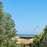 Summerland One Mamaia