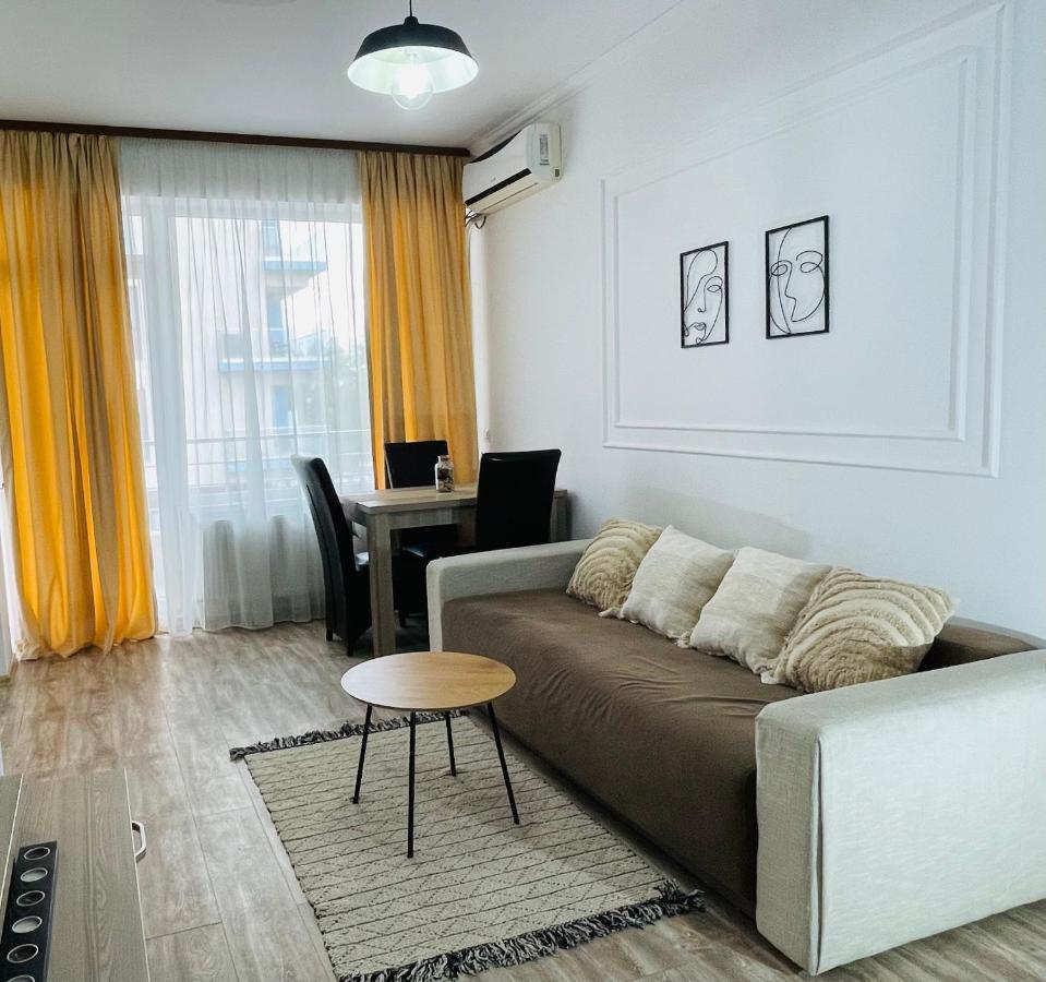 Summerland One Apartment