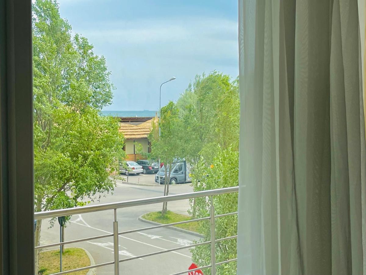 Summerland One Apartment *