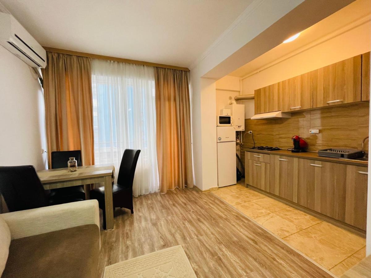 Summerland One Apartment
